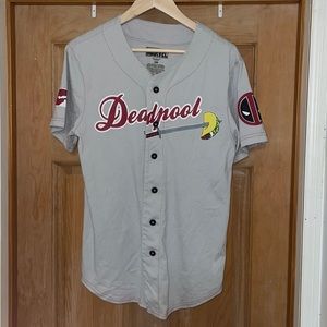 Mens marvel button up Deadpool jersey size S